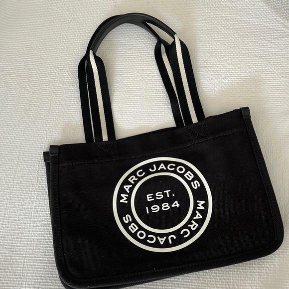 Marc Jacobs Tote Bag - Picture 1 of 5